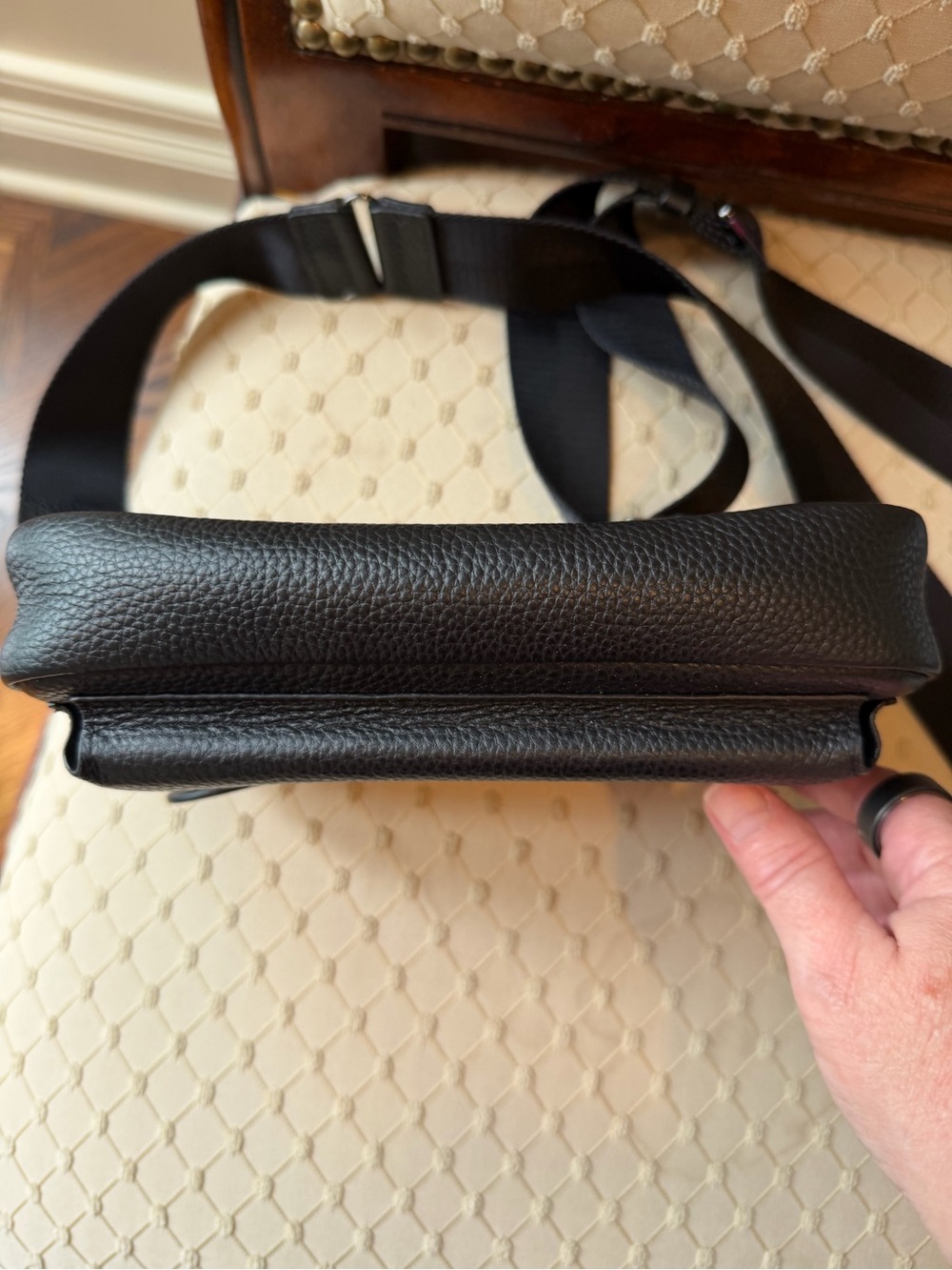 Bandolier Miller Black/Pewter Leather Crossbody - Picture 5 of 5